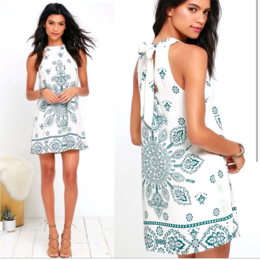 Lulu’s I can Sea it Now medallion shift dress size xs